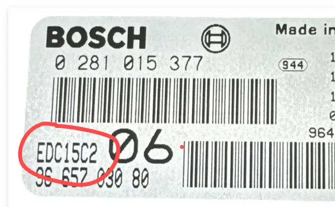 Etiqueta Bosch con código EDC15C2 marcado